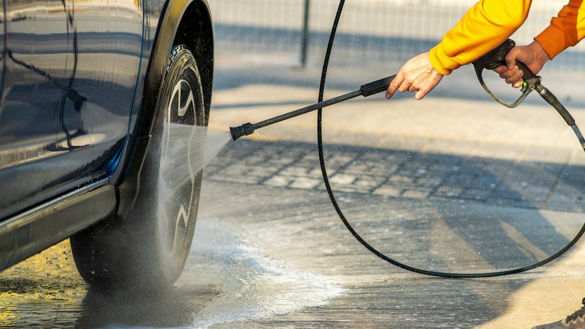 Jak działają myjki gorącowodne?